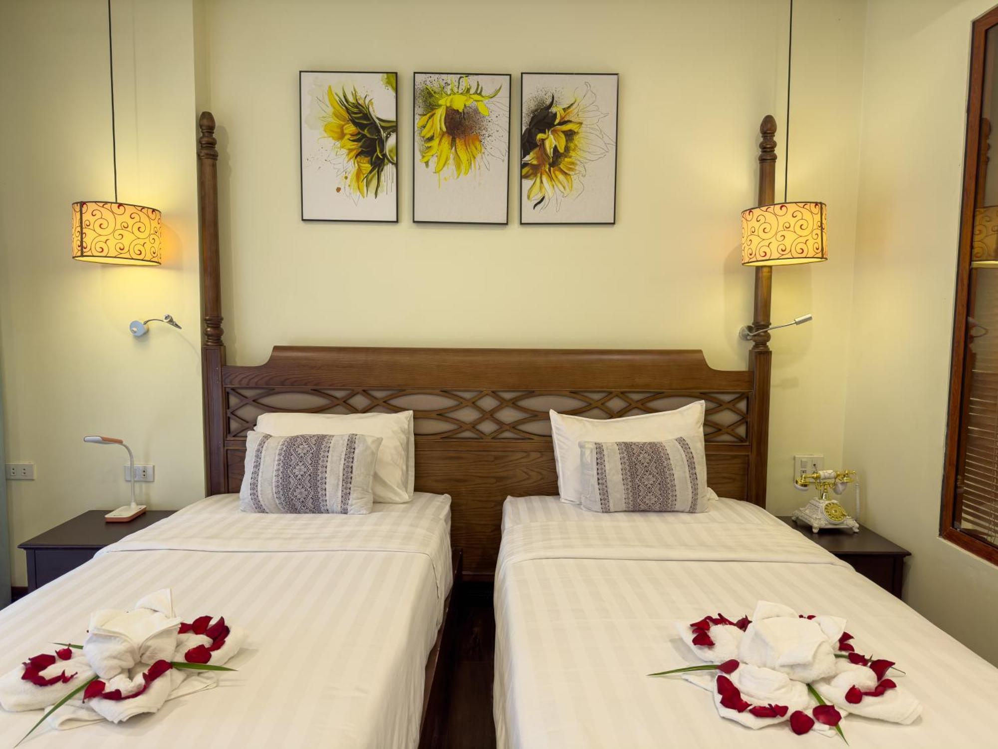 Luang Prabang Sunrise Garden Hotel Exterior photo